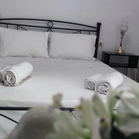 Spacious & Airy Votanikos Apt.- 500m To Metro St.