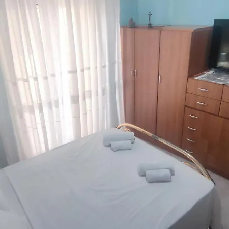 Spacious & Airy Votanikos Apt.- 500m To Metro St. Athens