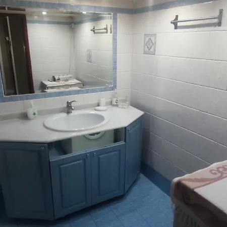 Spacious & Airy Votanikos Apt.- 500m To Metro St. * Athens